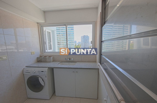 Imagen 18 de 30 de Apartamento En Alquiler - Mansa