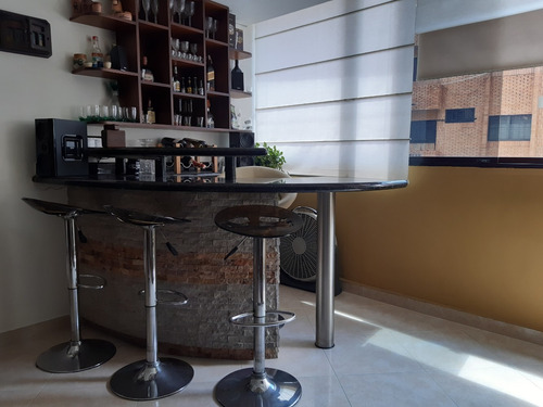 Imagen 7 de 14 de Apartamento En Urb Los Mangos. A-m