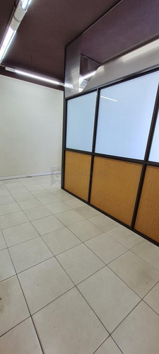 Imagen 2 de 11 de Oficina En Venta Ubicado En Pilar Centro, Pilar, G.b.a. Zona Norte