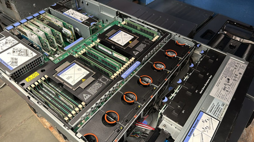 Servidor Ibm 4x Decacore 512gb Ram Ssd + 10tb Hd Sas 10k (Usado)