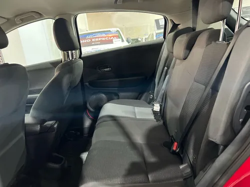 Honda HR-V 1.8 Uniq Cvt