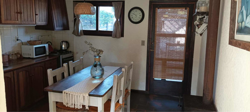 Imagen 9 de 19 de Alquilo Apto Y Casa Para 6 Y 4 Personas A 150 Metros Del Mar Sobre Playa Costa Azul