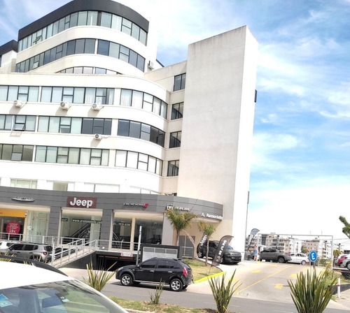 Imagen 18 de 30 de Estudios-única Oficina En La Bahia