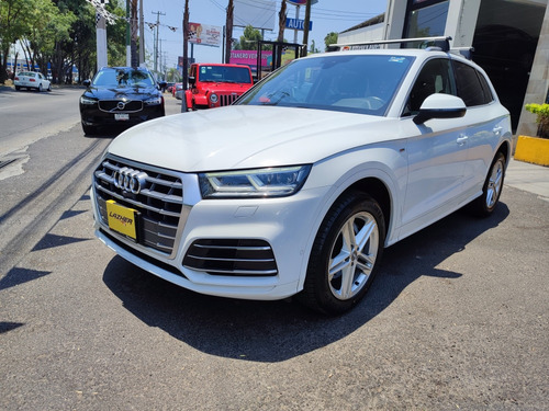 Audi Q5 2.0 L T S Line Dsg