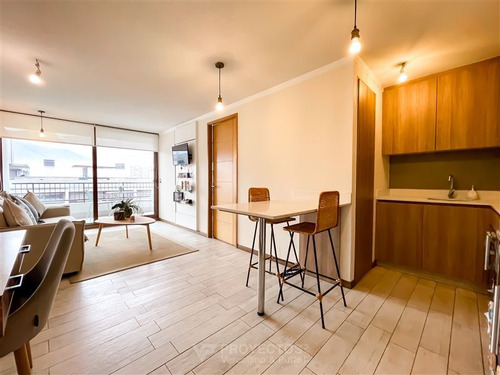 Departamento En Venta De 1 Dorm. En Las Condes