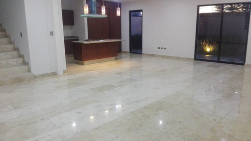 Imagen 11 de 30 de Casa - Fraccionamiento Lomas De Angelópolis