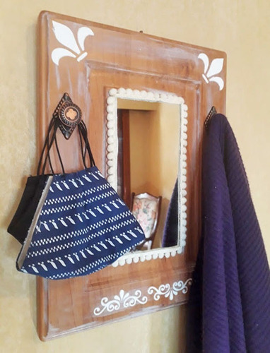 Imagen 1 de 4 de Perchero De Pared Cuadro Espejo Madera Deco Vintage