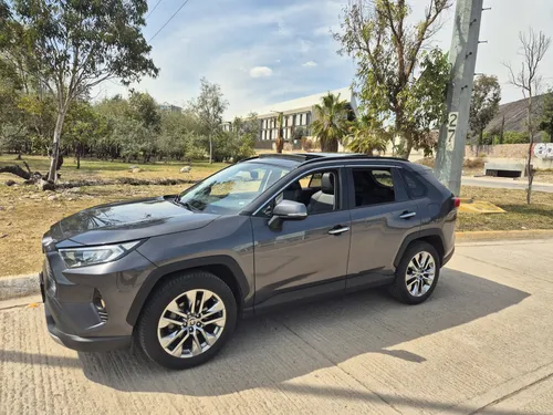 Toyota RAV4 2.5 Limited 4wd At 204 hp