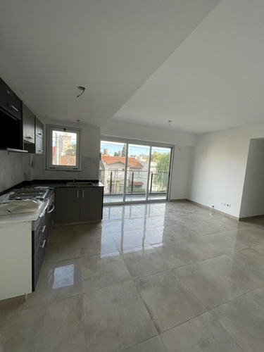 Imagen 2 de 9 de Departamento 3 Ambientes A Estrenar En Venta En Ramos Mejia