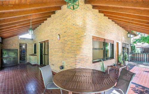 Casa En Venta Maschwitz Country Club Doble Lote