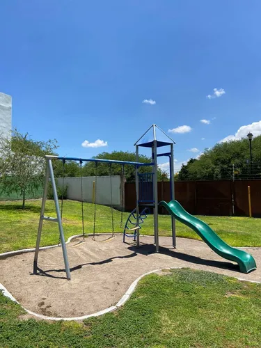 Casas En Venta En El Condado, Querétaro, Equipadas, 4ta Recamara En Pb, Lujo