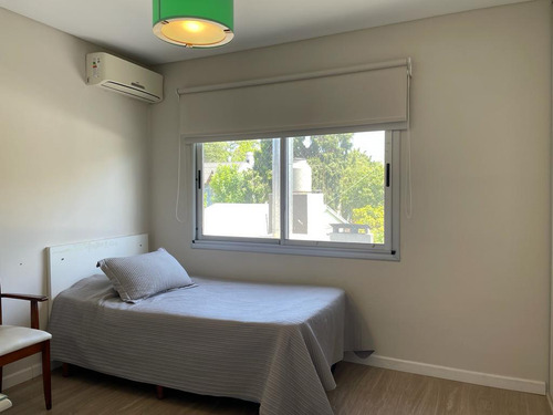 Casa A La Venta - Hurlingham- Complejo Las Fincas