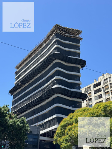 Vicente López, Zona Norte - 3 Dormitorios / 2 Baños - Departamento En Venta - 1° B.