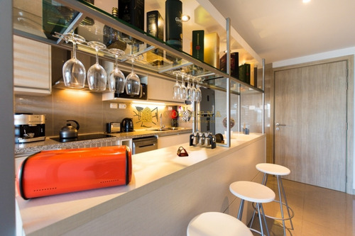 Apartamento Ubucado En Muy Buen Edificio A Metros Av Francia - Consulte !!!!!- Ref: 3233