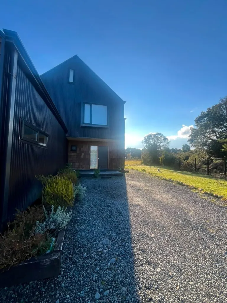 Imagen 2 de 26 de Se Vende Casa Con Cabaña En Chamiza Puerto Montt