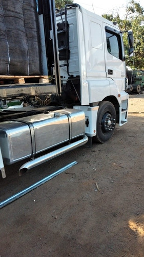 Imagem 1 de 6 de Mercedes Axor 2040