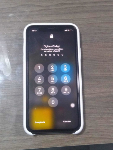 Imagem 2 de 2 de iPhone 11 / 128gb