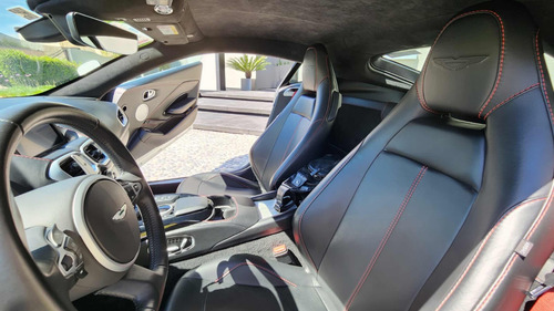 Aston Martin Vantage 4.8 V8 At