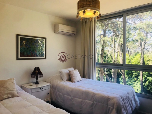 Imagen 21 de 30 de Moderno Apartamento De Dos Dormitorios Con Balcón En Venta - Punta Del Este - Punta Del Este Roosevelt