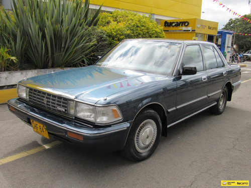 Toyota Crown 2.8 Super Saloon