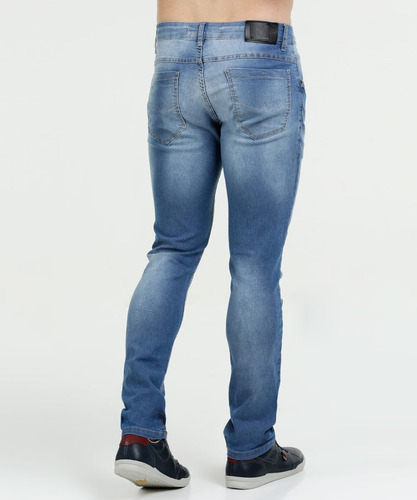 Imagem 4 de 4 de Calça Jeans Com Lycra Stretch Masculina Skinny Plus Size