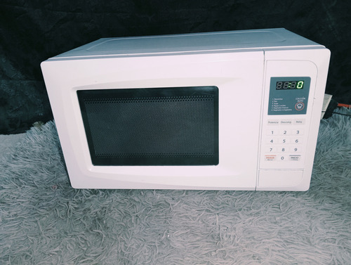 Horno De Microondas Usado Marca Daewoo Chico (a39) (Reacondicionado)