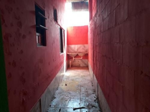 Imagem 9 de 11 de Casa Na Praia De Itanhaém/sp Analisa Carro Como Parte