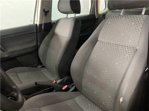 Imagem 5 de 14 de Volkswagen Polo 1.6 Mi 8v Flex 4p Manual