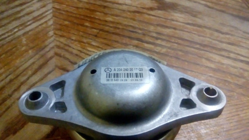 Soporte De Motor De Mercedes Benz Glk A 204 240 20 17 Q3