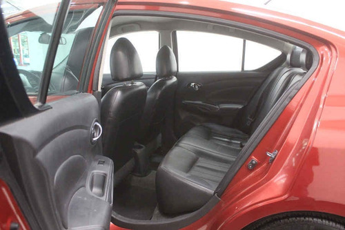Imagen 12 de 15 de Nissan Versa 2017 4p Exclusive L4/1.6 Aut