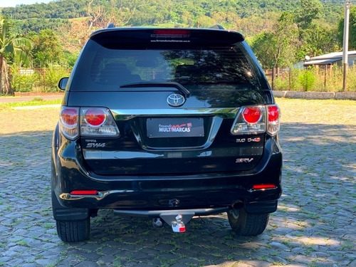 Toyota Hilux Sw4 Srv 4x7 - Lugares