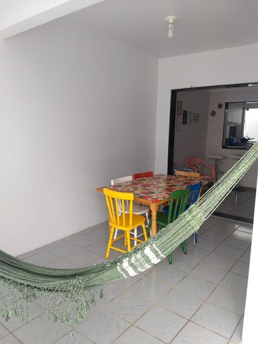 Casa Em Centro Com 2 Dormitórios - Su112