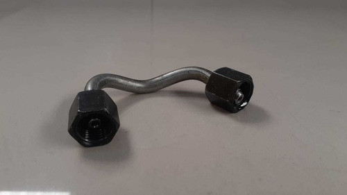 Imagem 2 de 4 de Cano Do Bico Injetor Vw Amarok 3.0 V6 2018 Original