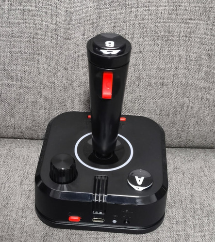 My Arcade Atari Station Pro Video Game Console 200+ Cor Pret Preto (Usado)
