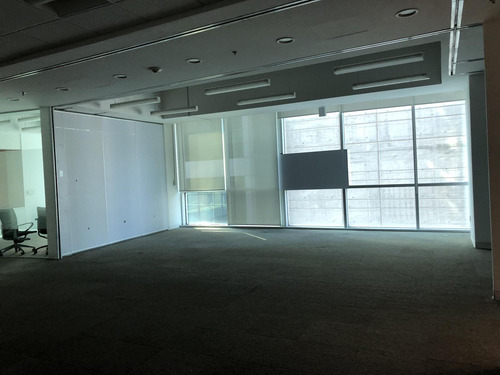 Oficina En Renta - Torre Esmeralda Iii Piso 8 - 2018 M2