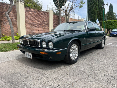 Jaguar XJ 3.2 Xj8 V8 At