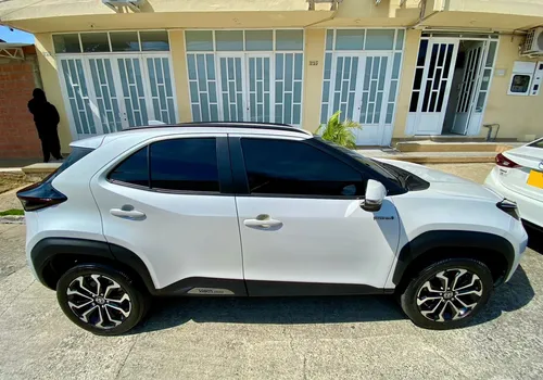 Toyota Yaris Cross 1.5 Hev Xs