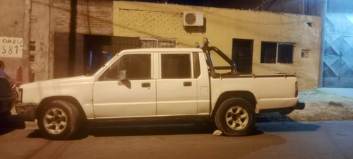 Mitsubishi L200 2.5 D/cab 4x2