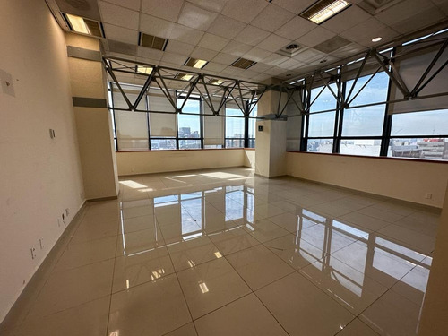 Juárez, 2000m2 Totalmente Acondicionado, Privados, Salas De Juntas, Amplias Áreas Abiertas De Trabajo, Baños, Excelente Ubicación