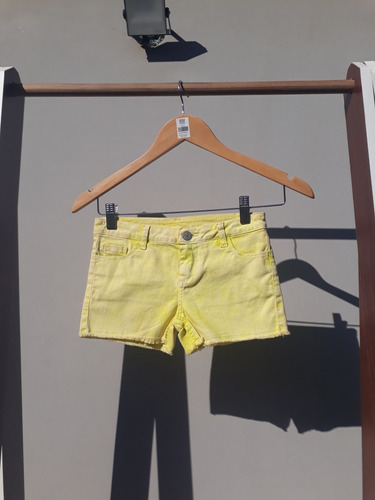 Short Zara Nuevo Amarillo