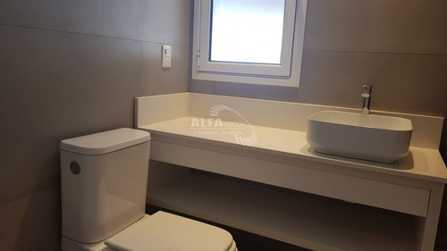 Imagen 19 de 23 de Casa En Venta En Playa Mansa - Punta Del Este