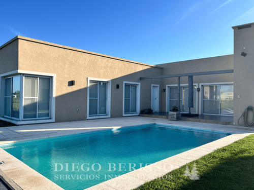 Venta Casa 3 Dormitorios Alto Los Cardales Con Cochera