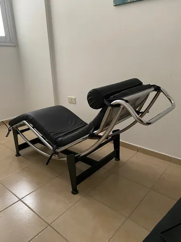 Diván Le Corbusier Negro (Usado)
