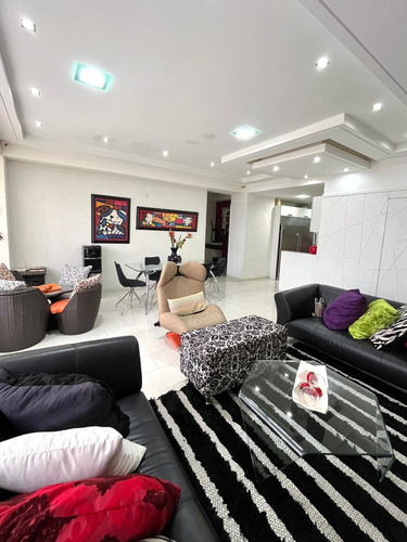 Apartamento En Valencia, El Parral, Residencias Cronus Country. Ina-913 Tp