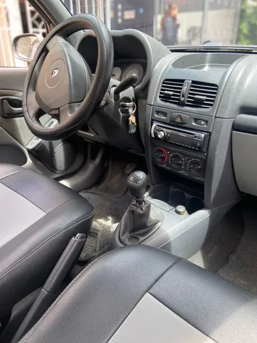 Renault Clio Authentique Modelo 2008