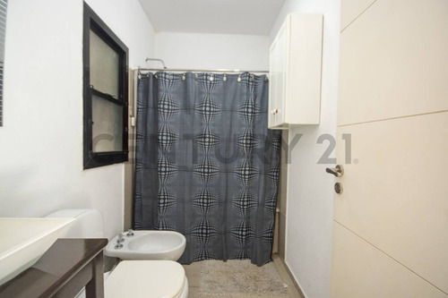 Casa En Venta 5 Ambientes Barrio El Recodo, Pilar - Escobar .