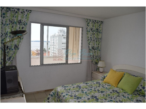 Apartamento En Peninsula, 2 Dormitorios *- Ref: 760