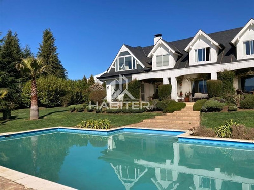 Imagen 6 de 30 de Casa Con Vista Lago Y Volcan En Venta De 5 Dorm. En Pucón