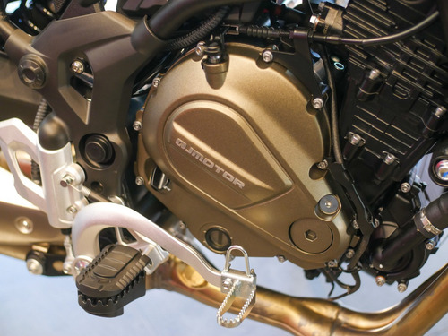 Qj Motor Srt 700 Gris