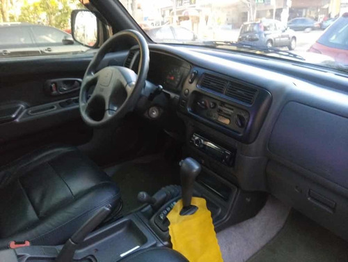 Mitsubishi L200 2.5 Sport Hpe Cab. Dupla 4x4 Aut. 4p 141hp